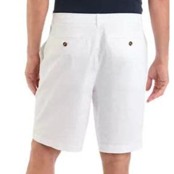 Saddlebred Mens 9" Flat Front All-Cotton Shorts in white - Picture 1 of 3